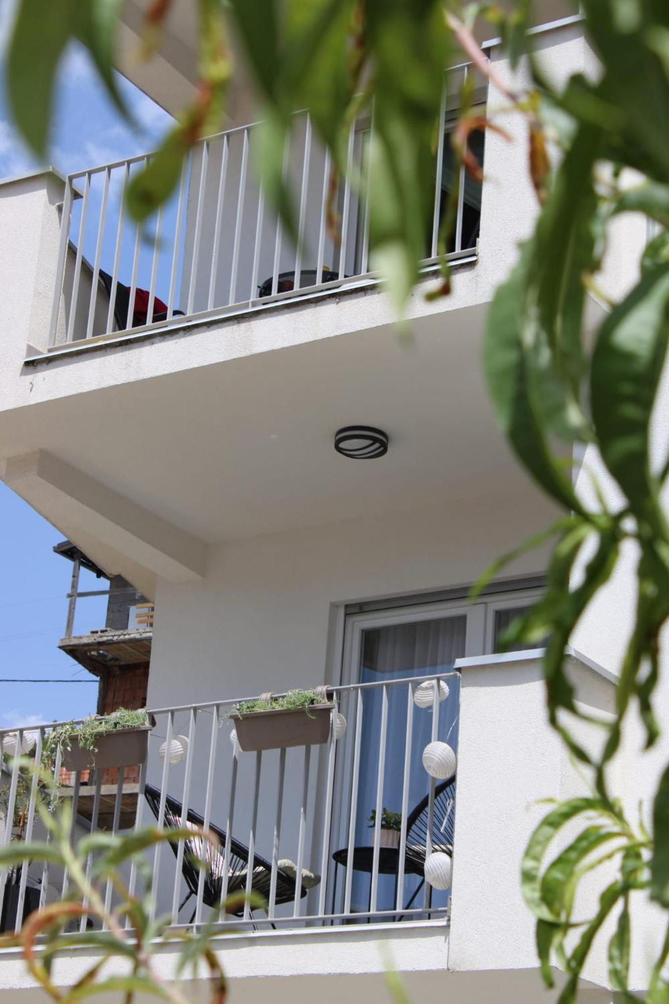 Apartment Merry - Free Garage & Parking Mostar Zewnętrze zdjęcie